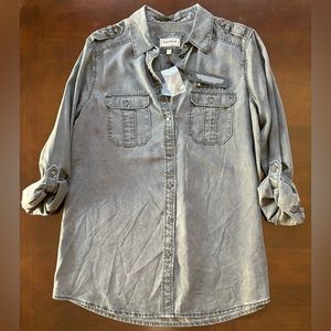 Express Boyfriend Shirt (Small), Dark Gray